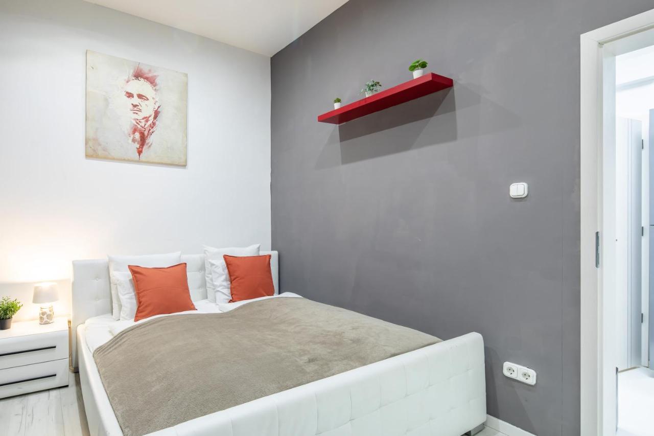 Cozy & Central Apartment With 2-Bedroom Budapeşte Dış mekan fotoğraf