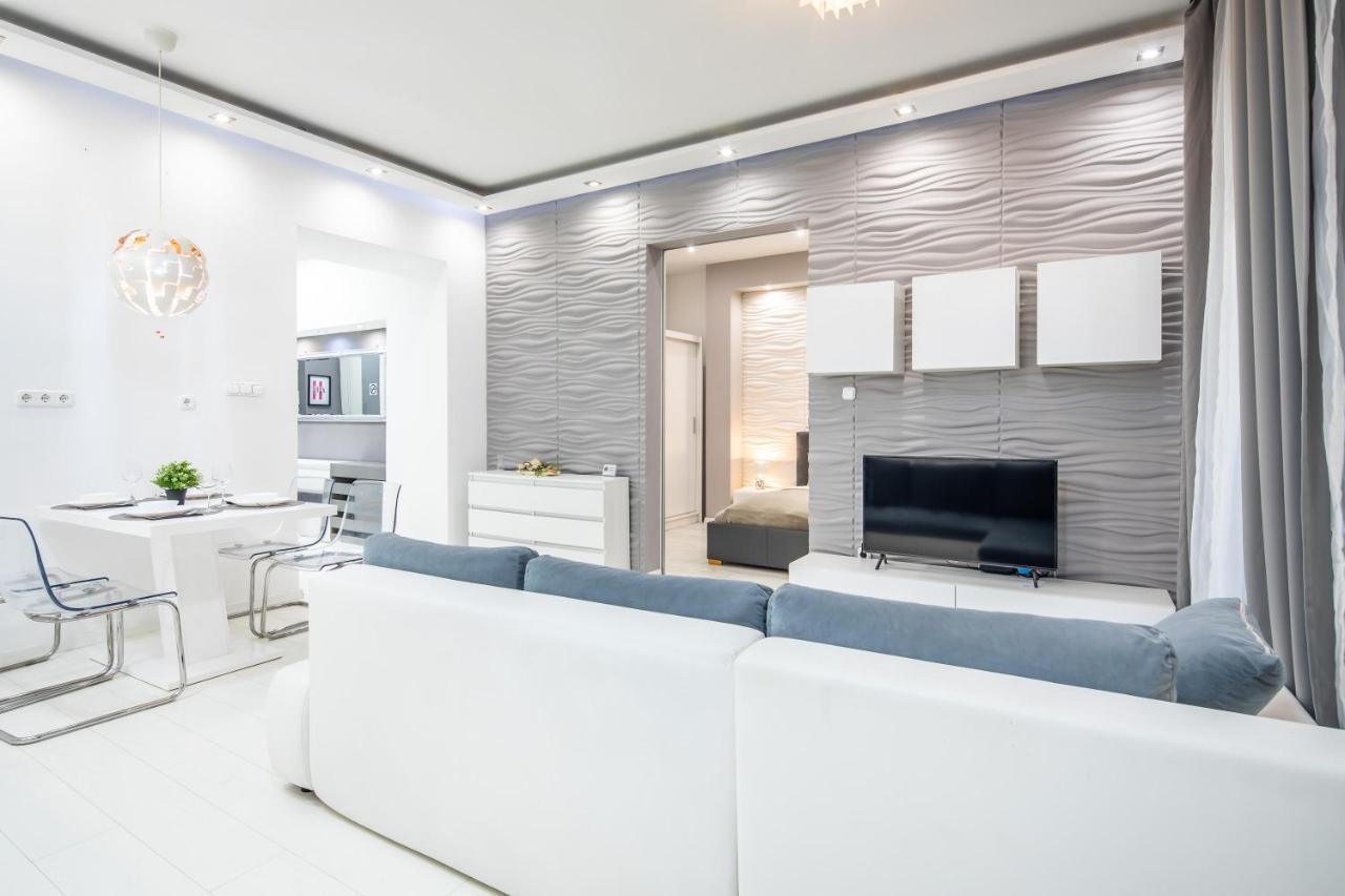 Cozy & Central Apartment With 2-Bedroom Budapeşte Dış mekan fotoğraf
